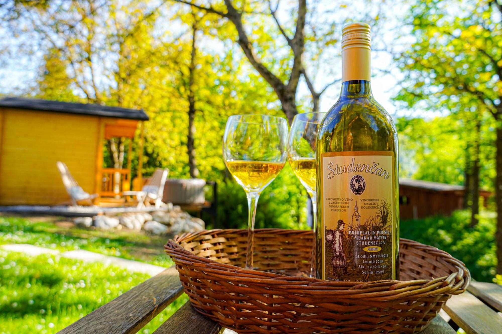 Resort Pod Orehi - Bled - Apartma & Glamping & Savna Exteriér fotografie